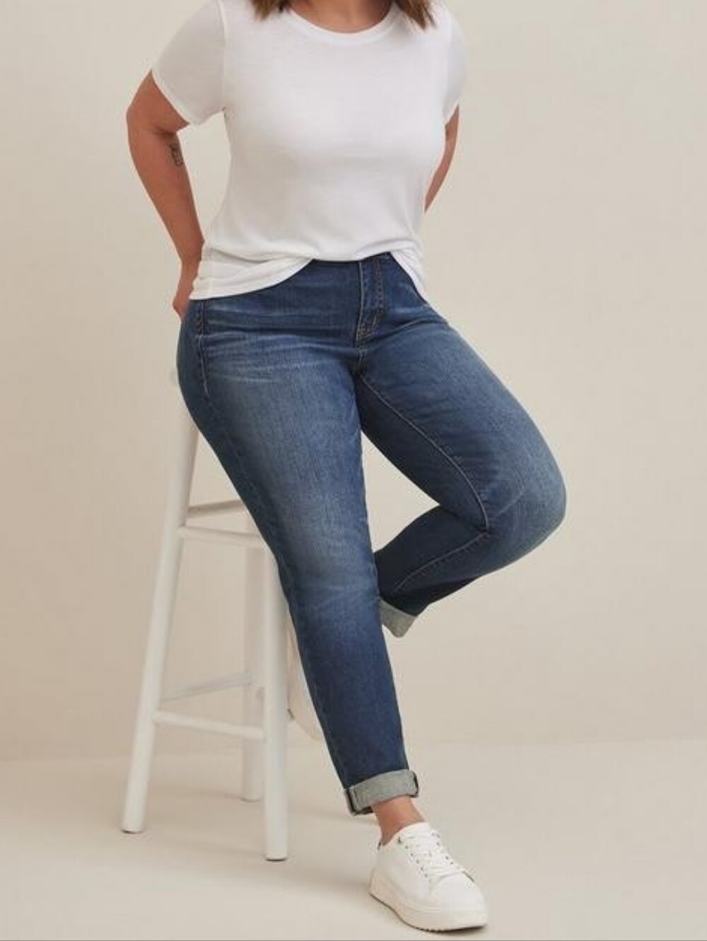 Torrid Boyfriend Straight Mid-Rise Jeans 20 Tall